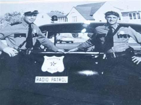 Apm Officers Radio Patrol